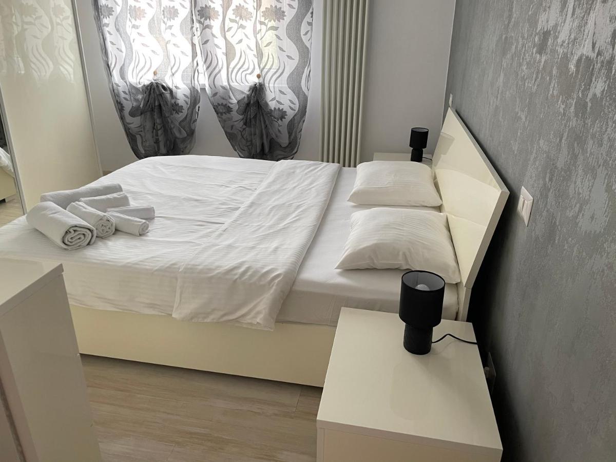 Denis Apartament Turda Exteriér fotografie