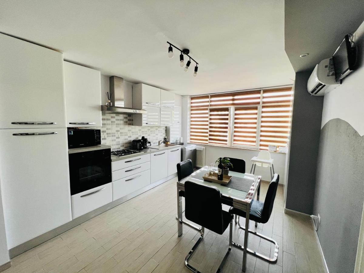 Denis Apartament Turda Exteriér fotografie